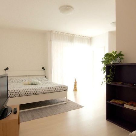 Interno 77 Di Tss' - Appartamento Soleggiato Con Ampie Finestre & Internet Veloce Con Fibra - Perfetto Per Coppie Trento Ngoại thất bức ảnh