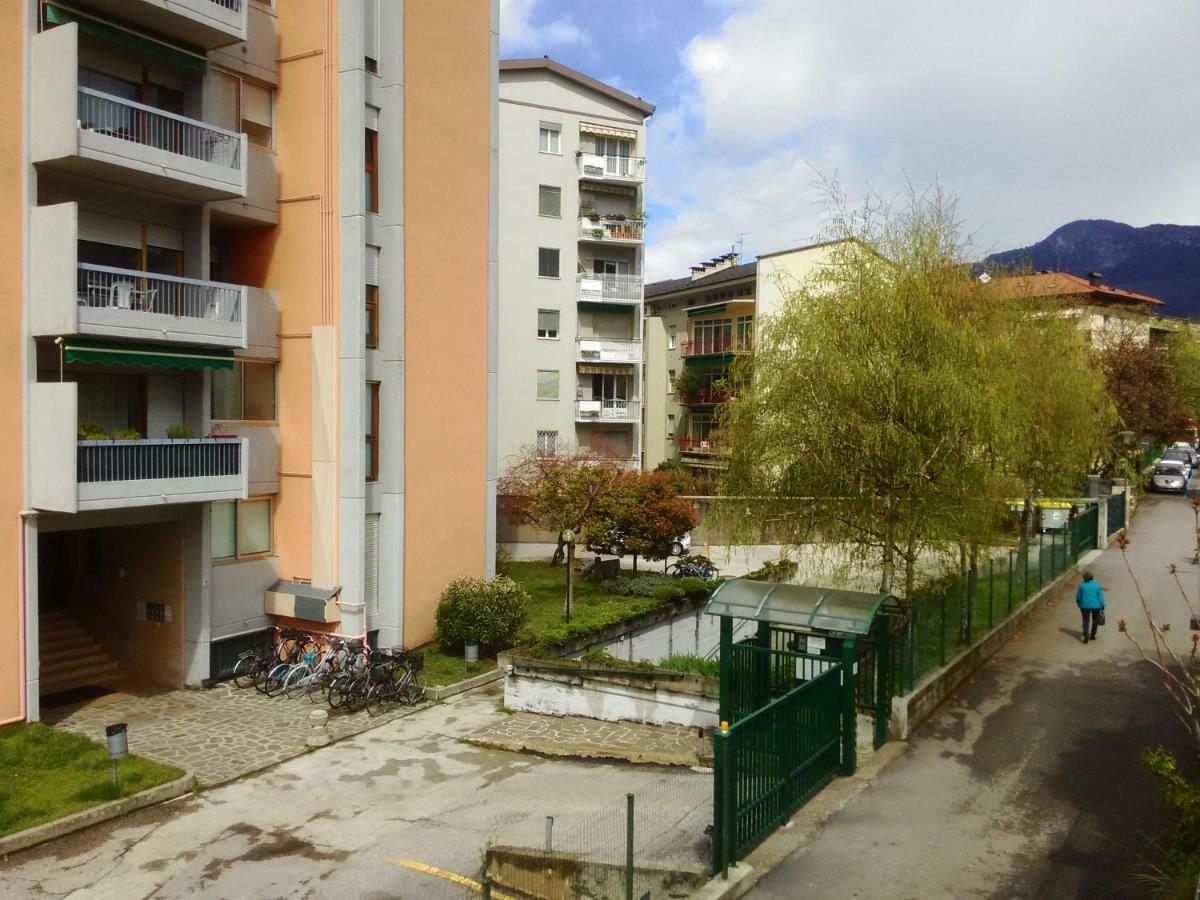 Interno 77 Di Tss' - Appartamento Soleggiato Con Ampie Finestre & Internet Veloce Con Fibra - Perfetto Per Coppie Trento Ngoại thất bức ảnh